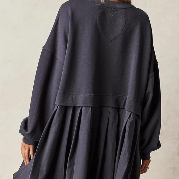 The Chloe Sweatshirt Dress in Black Pepper Sz S NWT - Picture 6 of 10